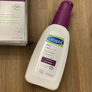 Cetaphil Pro DermaControl Moisturizer w SPF 30